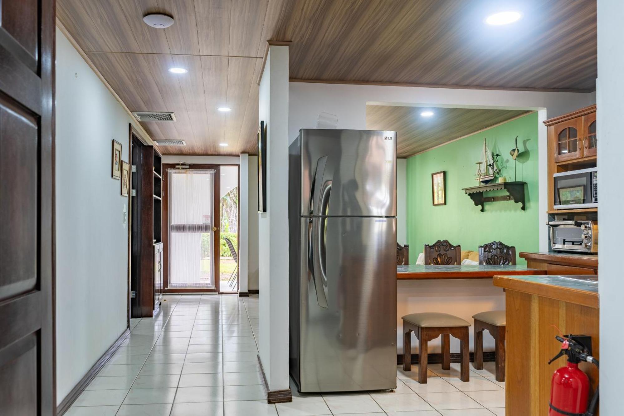Appartamento Tropical Bliss Pool Wi-Fi Bbq Near Quepos Manuel Antonio Esterno foto